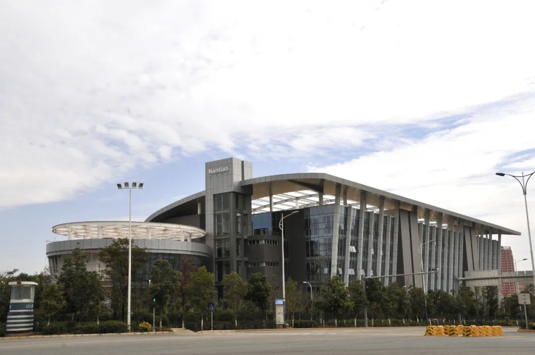 云南省 新浪財(cái)經(jīng)視角下的經(jīng)濟(jì)新動(dòng)力與投資熱土